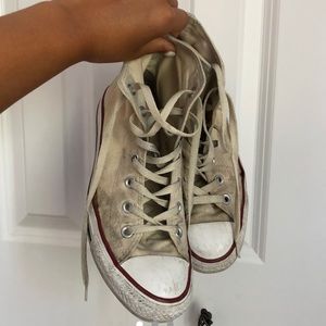 Cream colored high top converse size 8